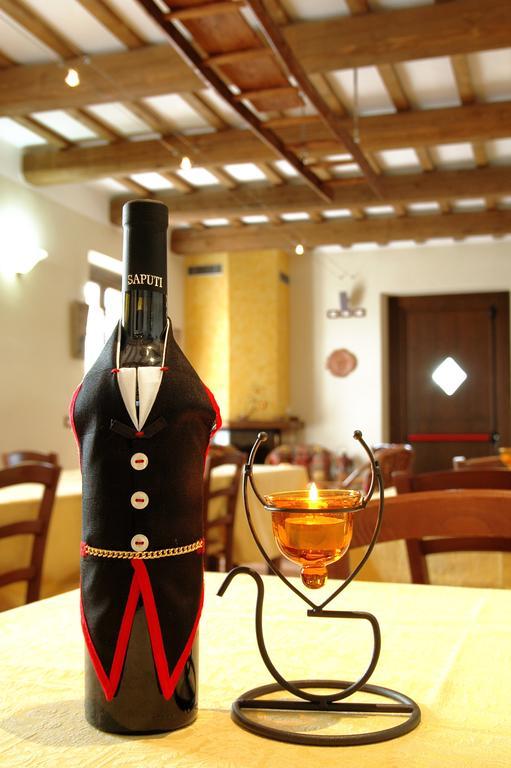 Loro Piceno Villa Le Vigne מראה חיצוני תמונה