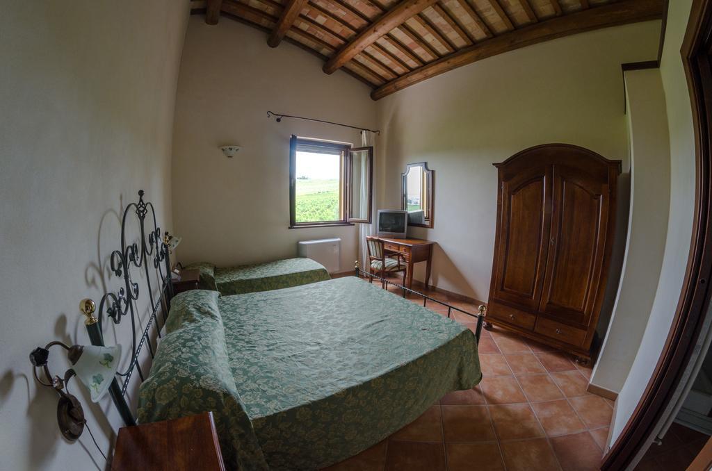 Loro Piceno Villa Le Vigne מראה חיצוני תמונה